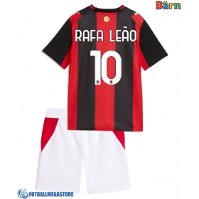 Fotballdrakt Barn AC Milan Rafael Leao #10 Hjemmedraktsett 2026-27 Kortermet (+ Korte bukser)